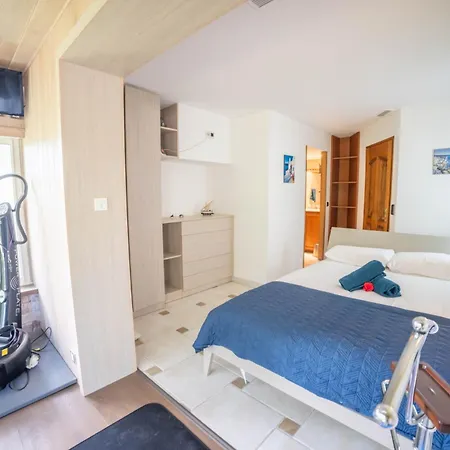 Villa Luxury -villa De Prestige Avec Piscine - Jacuzzi-famille-table De Billard - Salle De Sport - Tram à 5 Min