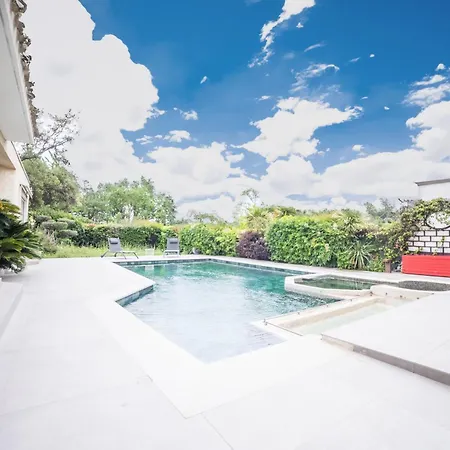 Luxury -villa De Prestige Avec Piscine - Jacuzzi-famille-table De Billard - Salle De Sport - Tram à 5 Min Villa Montferrier-sur-Lez