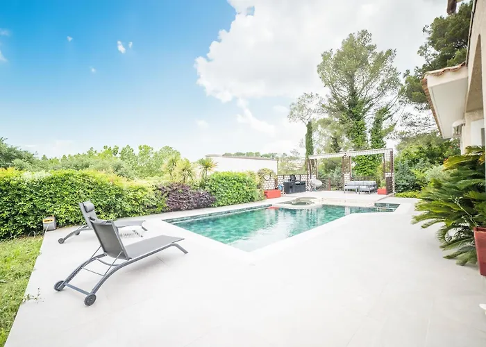 Luxury -villa-piscine-jacuzzi-famille-table De Billard - Pros Servicesconciergerie Βίλα *