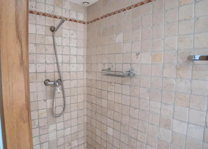 Luxury -villa-piscine-jacuzzi-famille-table De Billard - Pros Servicesconciergerie Βίλα *
