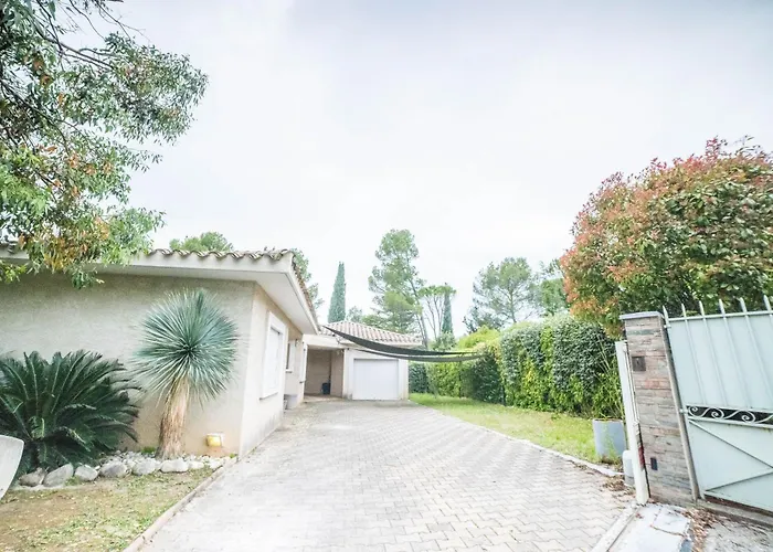 Luxury -villa-piscine-jacuzzi-famille-table De Billard - Pros Servicesconciergerie *
